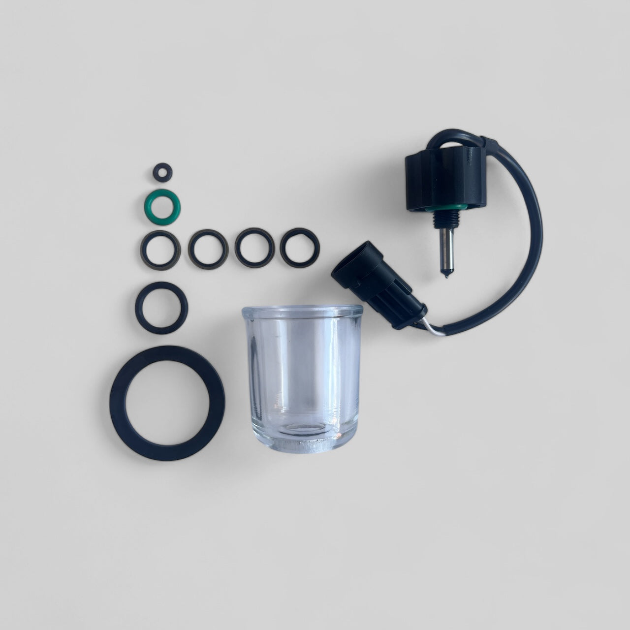Diesel Water Watch a Secondary Fuel Filter that Stops Water in Diesel Fuel Contamination Essential Travel Kit for WW40072