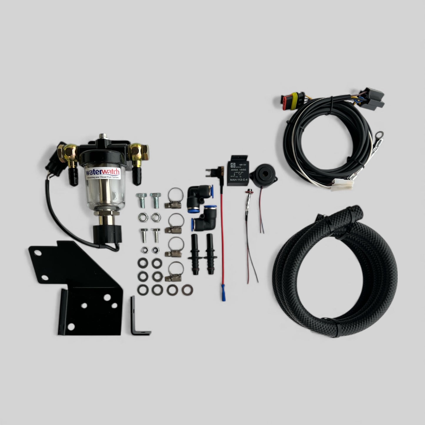 Diesel Water Watch a Secondary Fuel Filter that Stops Water in Diesel Fuel Contamination for a Ford Everest UA Series 2.0L Kit